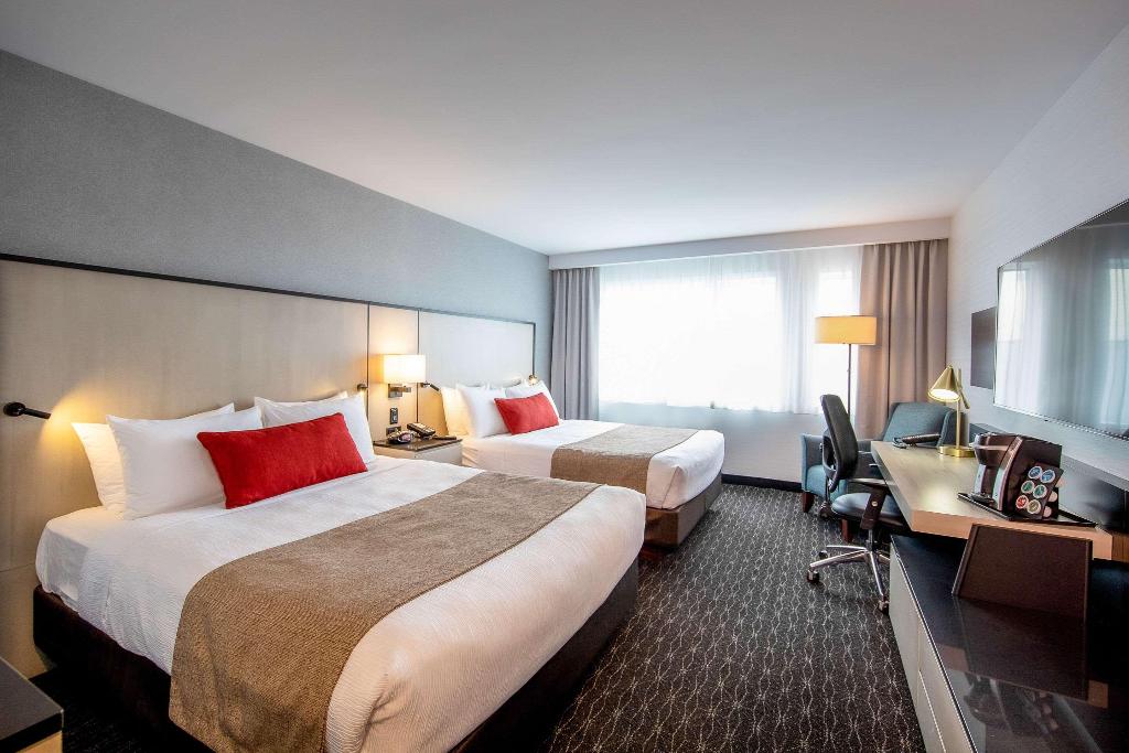 Quality Inn & Suites Brossard
