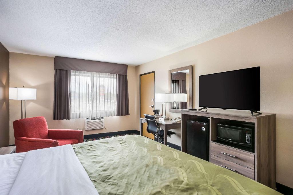 Quality Inn South Cedar Rapids