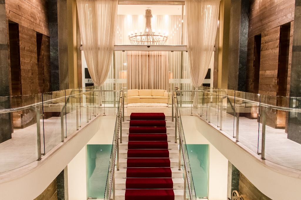 Gdm Megaron Luxury Hotel