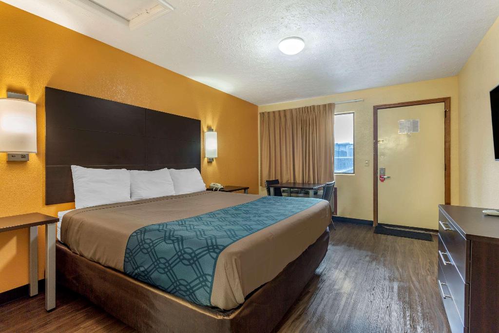 Econo Lodge Nashville North