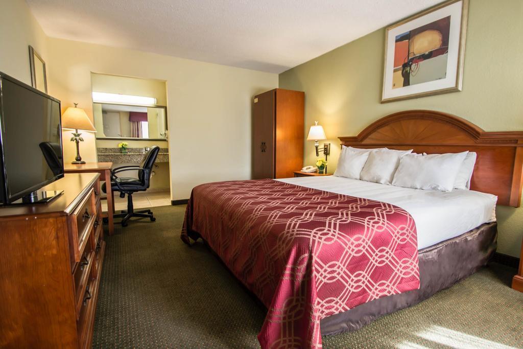 hotel-thumb