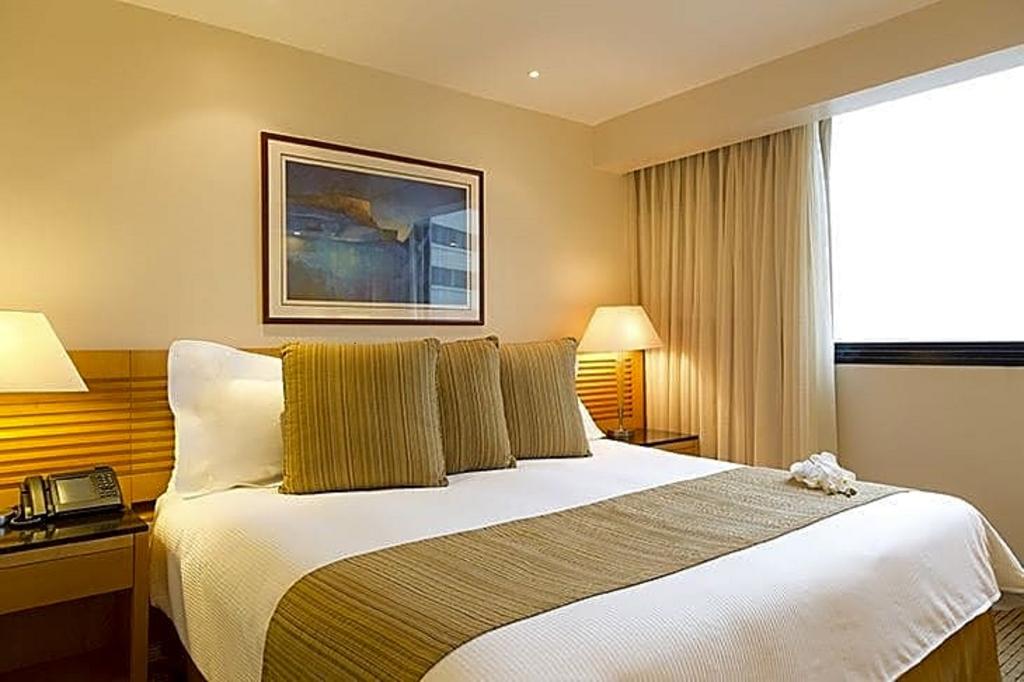 Eurobuilding Hotel & Suites