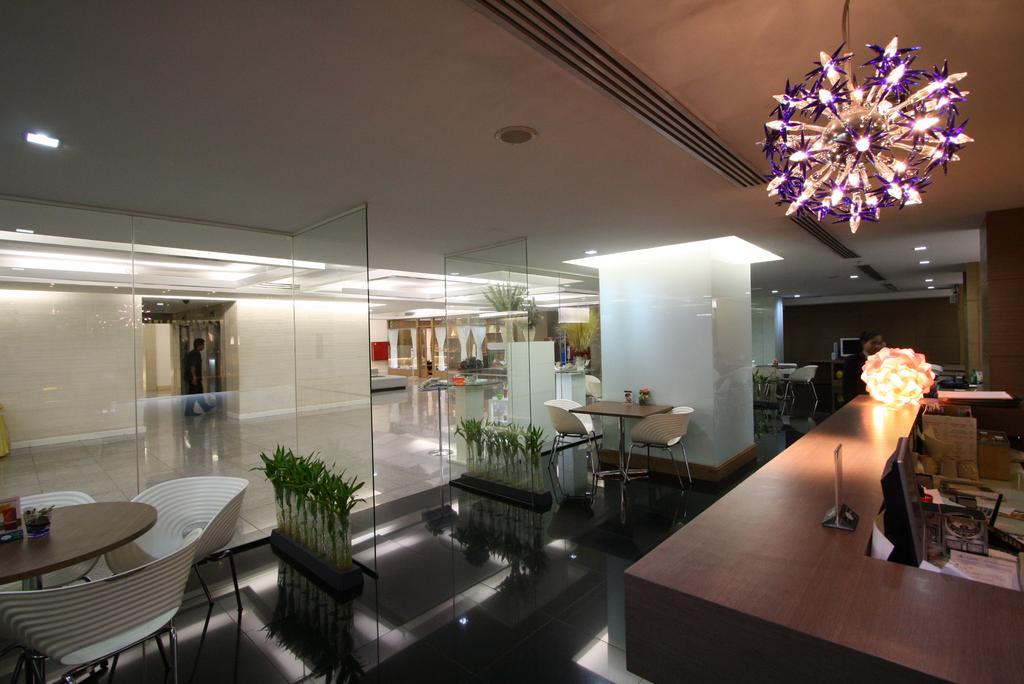 Hotel Baiyoke Suite, Thailand, Bangkok. Großes 2