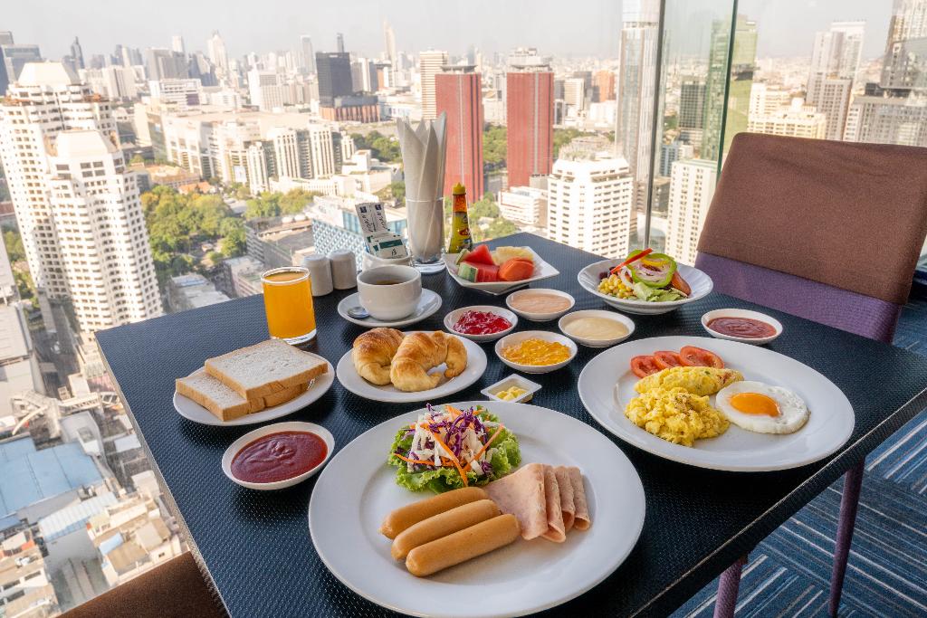 Hotel Baiyoke Suite, Thailand, Bangkok. Großes 32