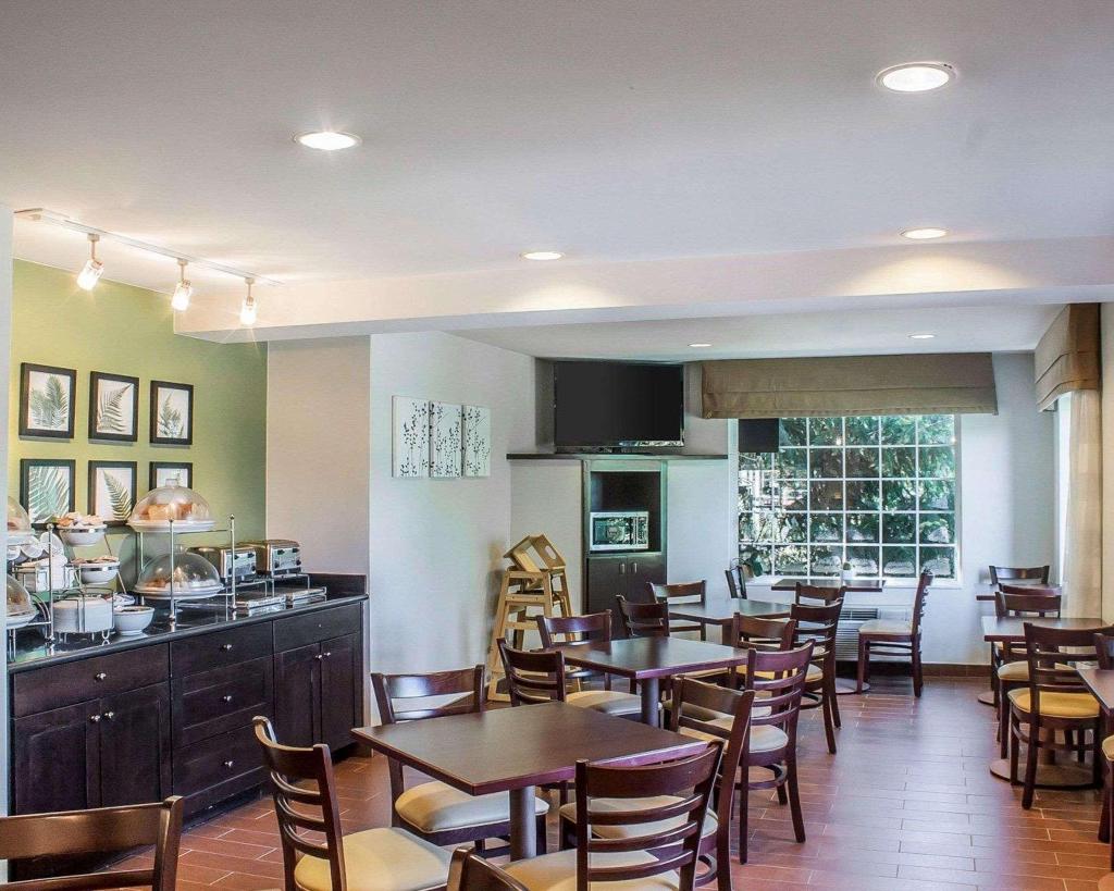 Hotel Sleep Inn SeaTac Airport, USA, SeaTac. Großes 48