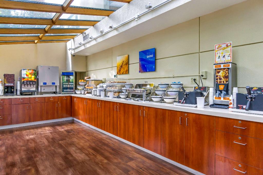 Hotel Comfort Inn & Suites Sea-Tac Airport, USA, SeaTac. Großes 48