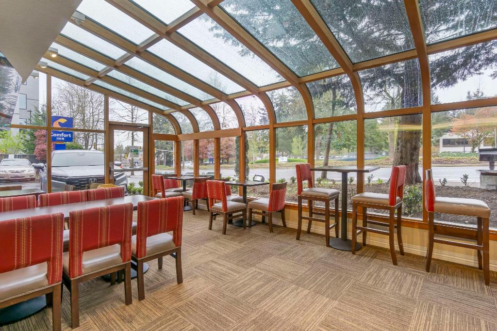 Hotel Comfort Inn & Suites Sea-Tac Airport, USA, SeaTac. Großes 48