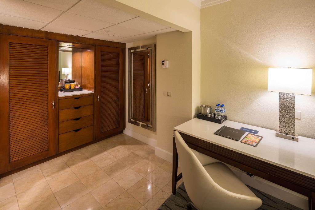 hotel-thumb