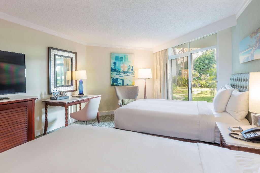 hotel-thumb
