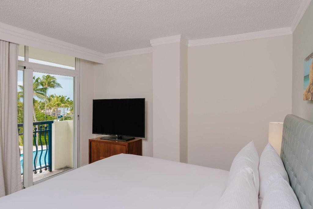 hotel-thumb