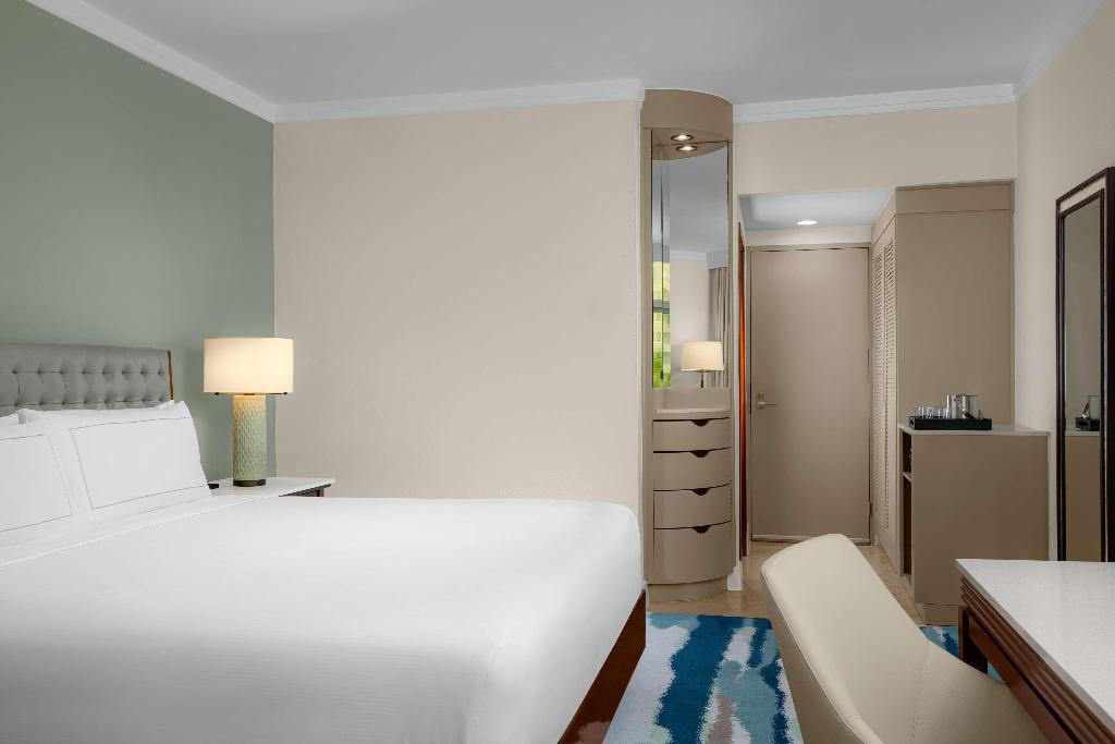 hotel-thumb