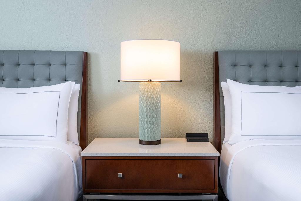 hotel-thumb