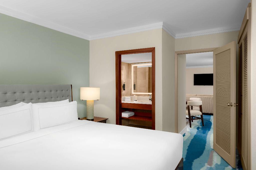 hotel-thumb