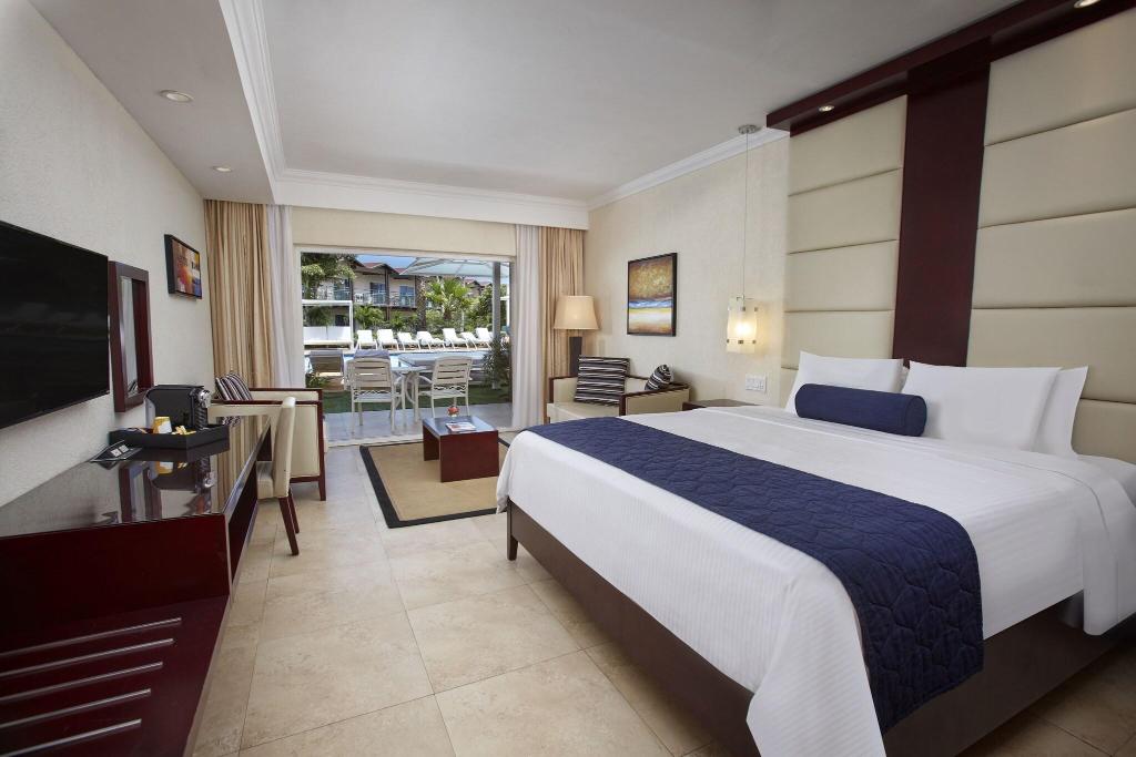 hotel-thumb