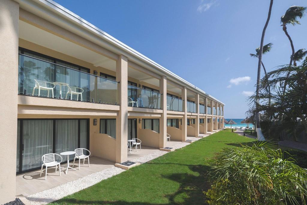 hotel-thumb