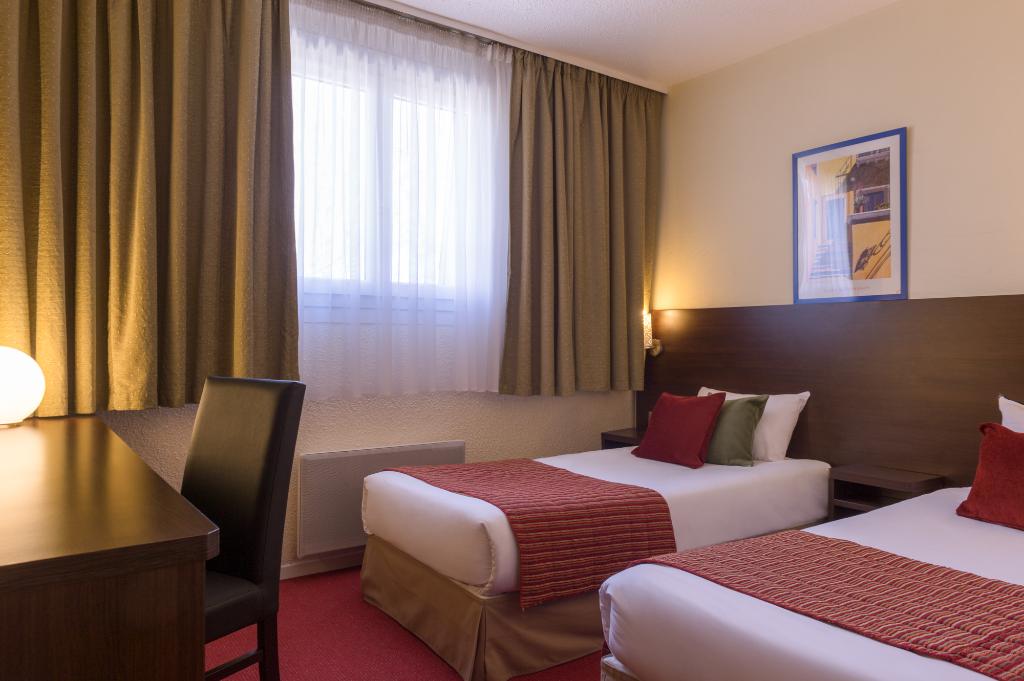 Hotel The Originals City, Hôtel Paris Sud, Orly-Draveil, Frankreich, Draveil. Großes 1