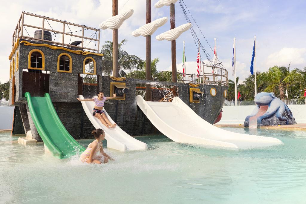 Seadust Cancun Family Resort photo 213
