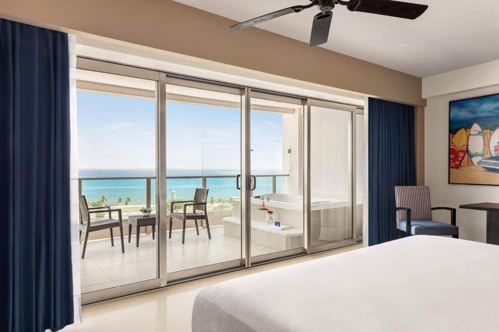 Seadust Cancun Family Resort photo 93