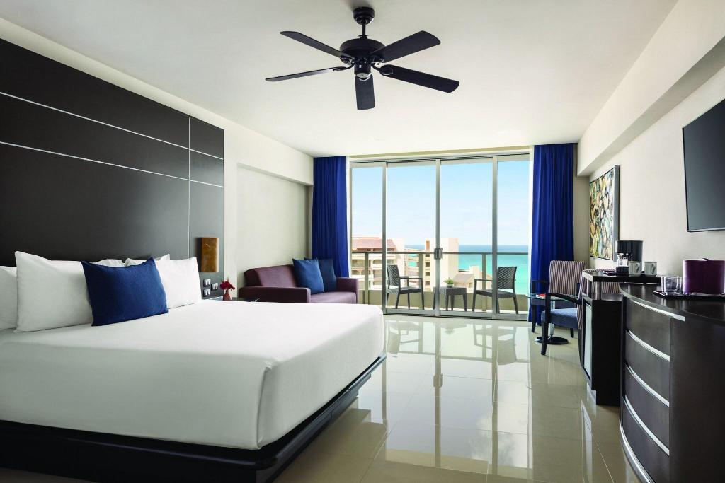 Seadust Cancun Family Resort photo 22