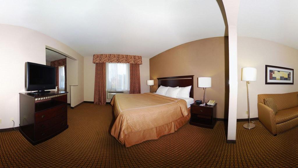 Comfort Suites (London)