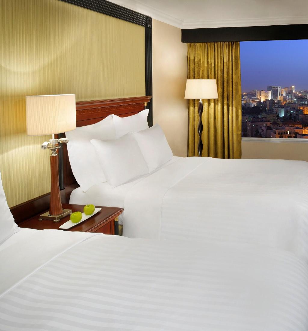 hotel-thumb