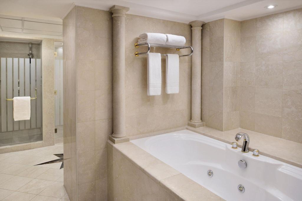 hotel-thumb
