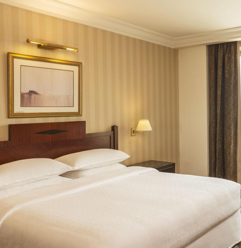 hotel-thumb