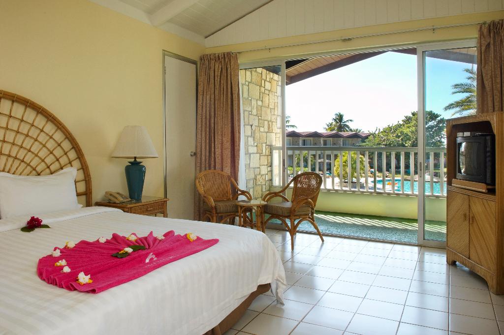 Royalton CHIC Antigua