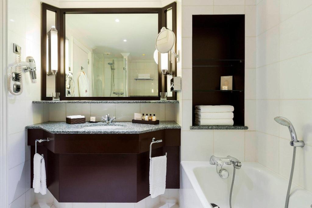 Imagem da galeria de Marriott Hotel Paris Champs-elysees