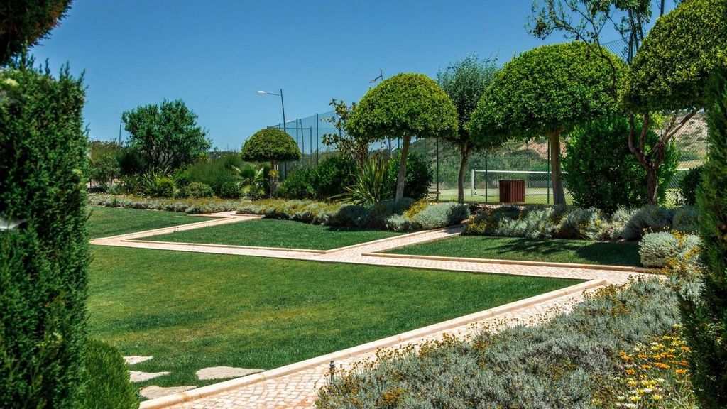 Gallery image of Baia Da Luz