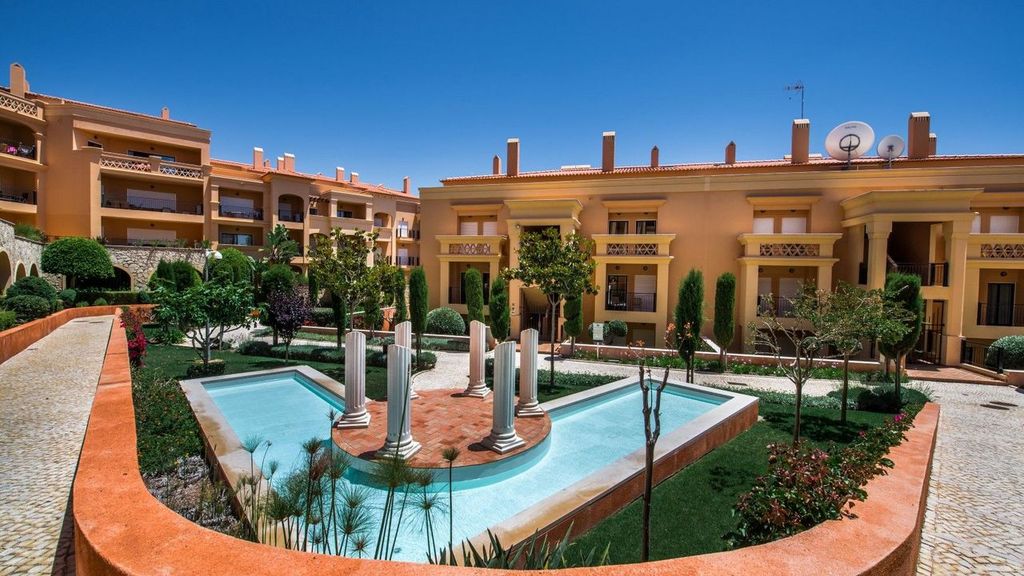 Gallery image of Baia Da Luz