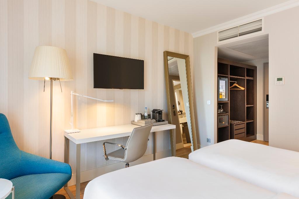 Hotel NH Hamburg Mitte, Deutschland, Hamburg. Großes 1