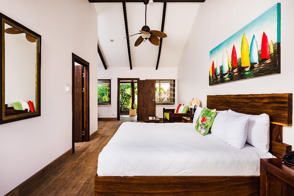 Bahia del Sol Beachfront Boutique Hotel
