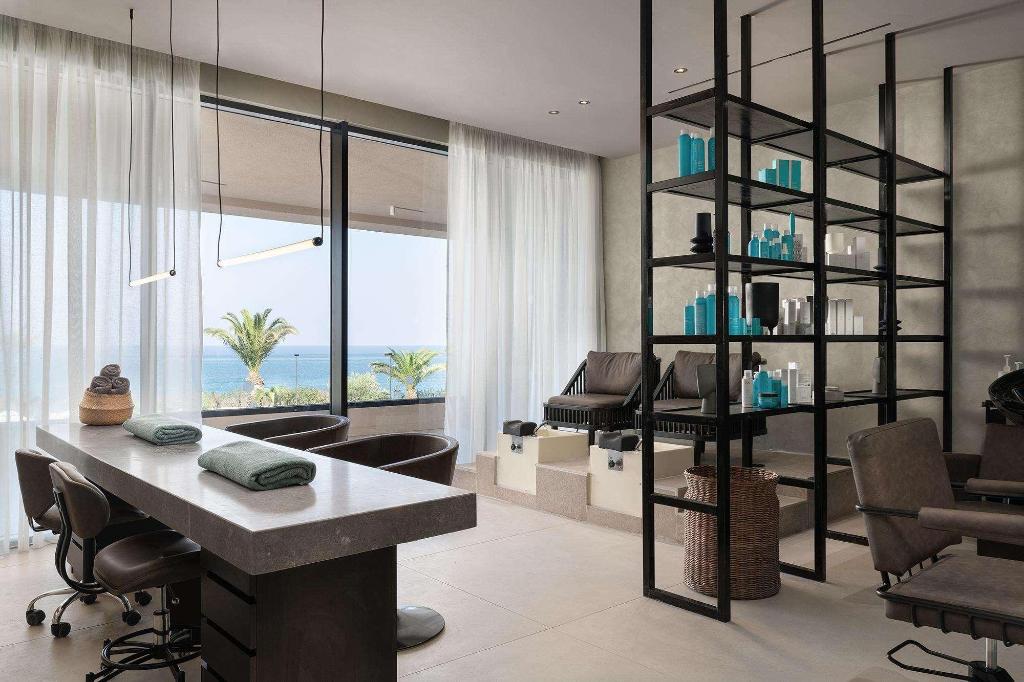Helea Lifestyle Beach Resort photo 9