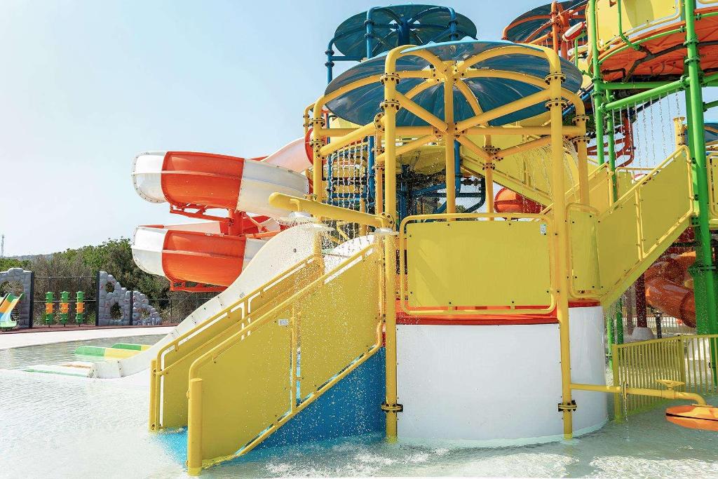 Helea Lifestyle Beach Resort photo 32
