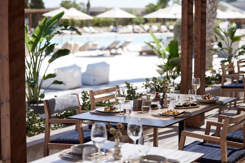 Helea Lifestyle Beach Resort photo 51