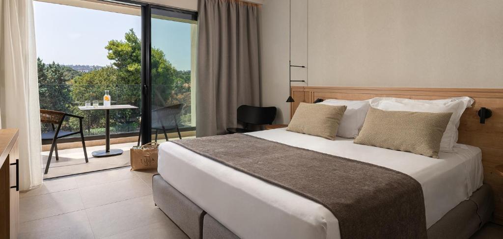 Helea Lifestyle Beach Resort photo 20
