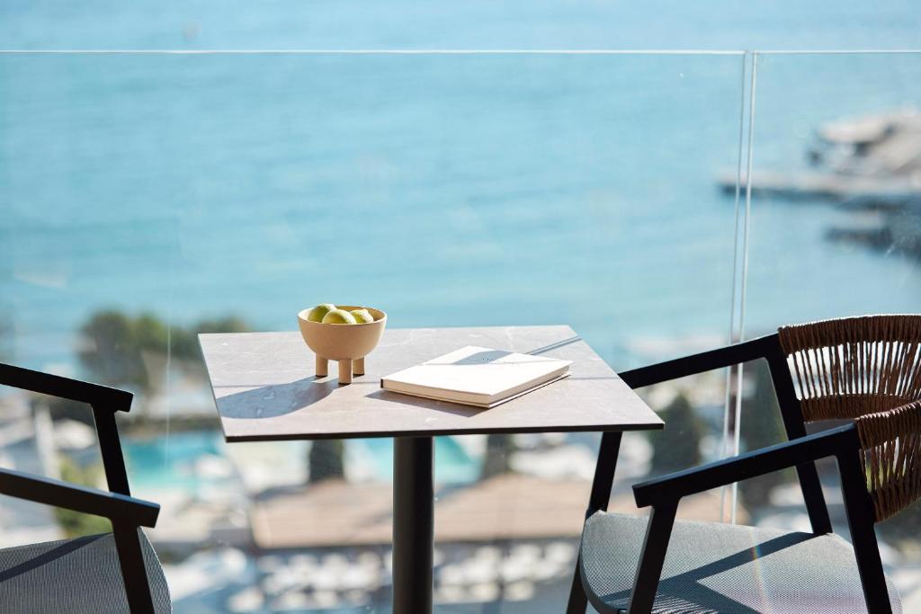 Helea Lifestyle Beach Resort photo 65