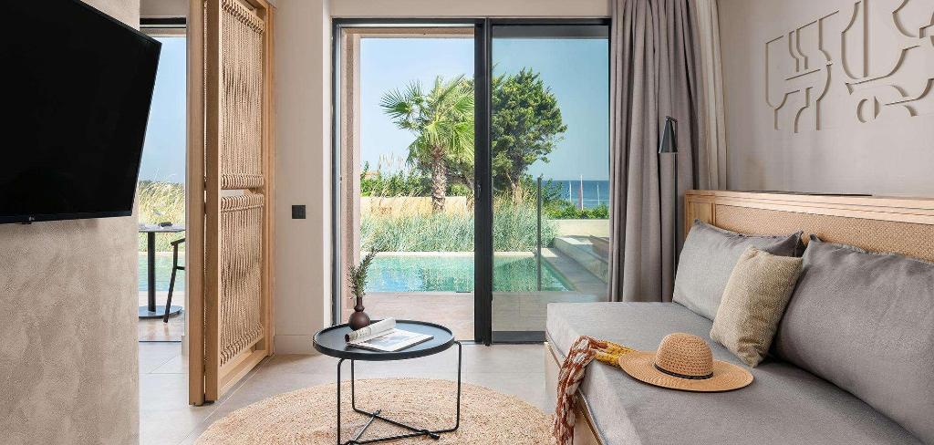 Helea Lifestyle Beach Resort photo 43