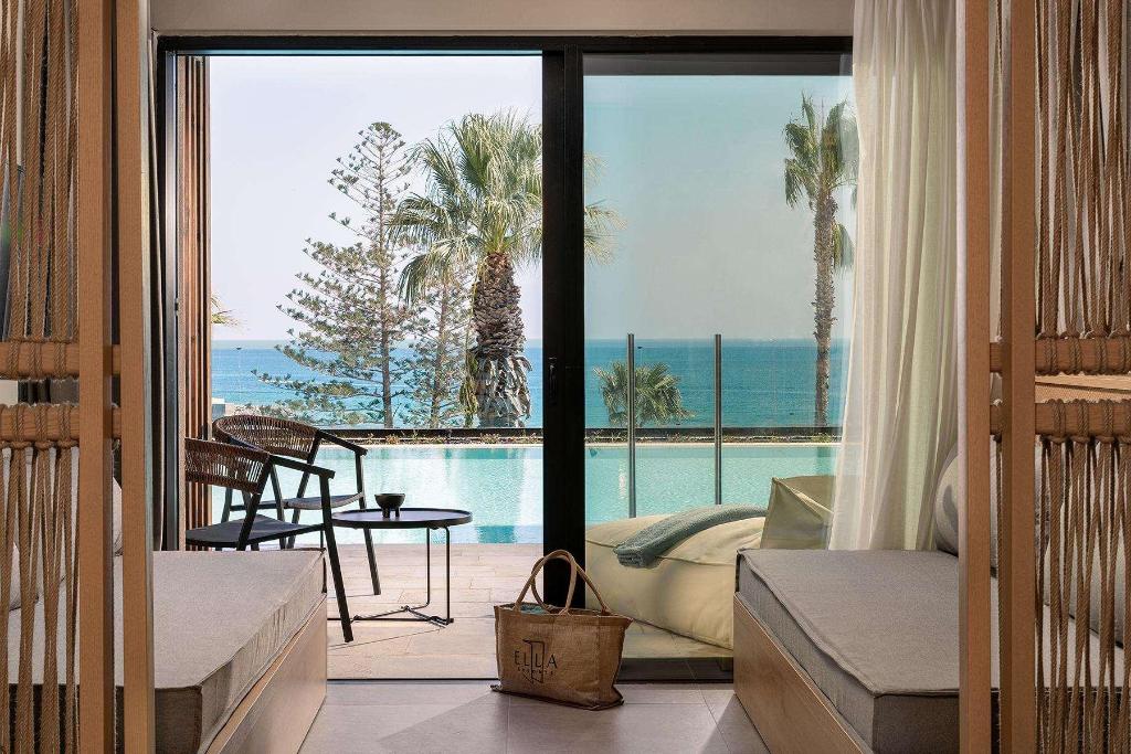 Helea Lifestyle Beach Resort photo 81