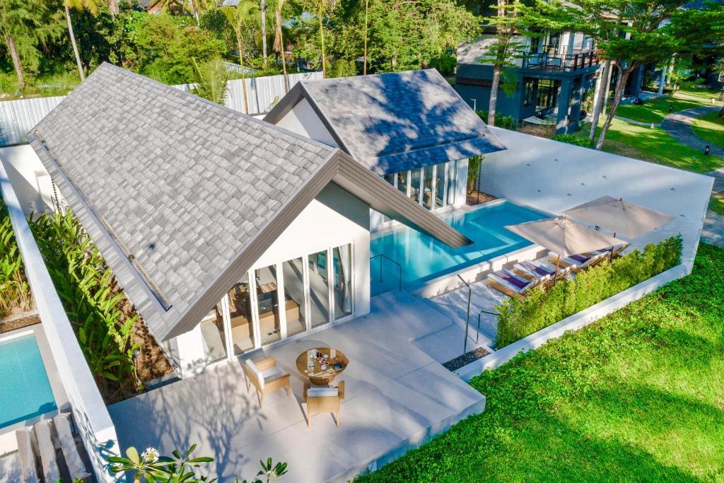 Twin Lotus Resort and Spa