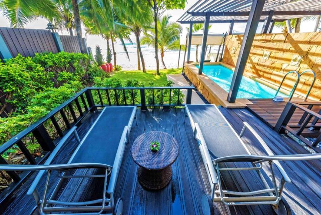 Andaman White Beach Resort (SHA Plus+)
