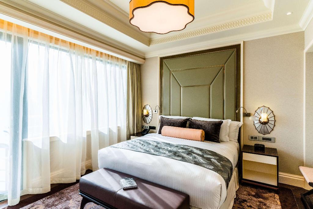hotel-thumb
