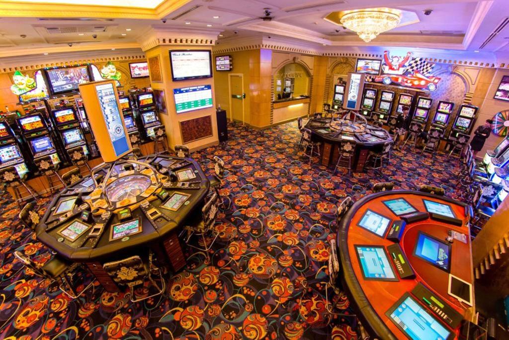 hotel-thumb