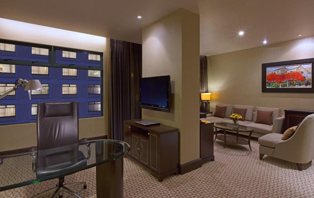 hotel-thumb