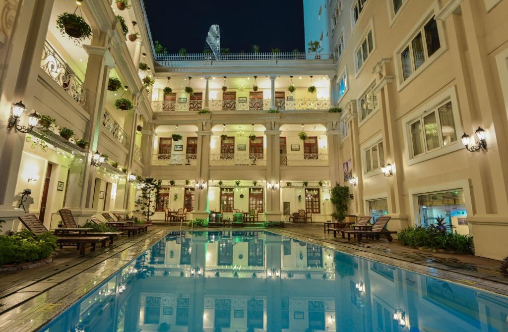 hotel-thumb