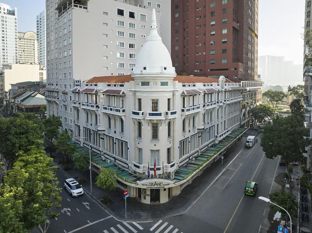 hotel-thumb