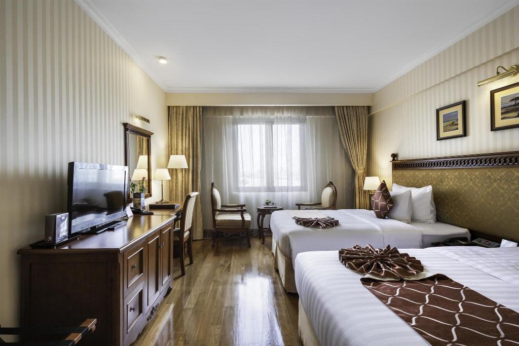 hotel-thumb