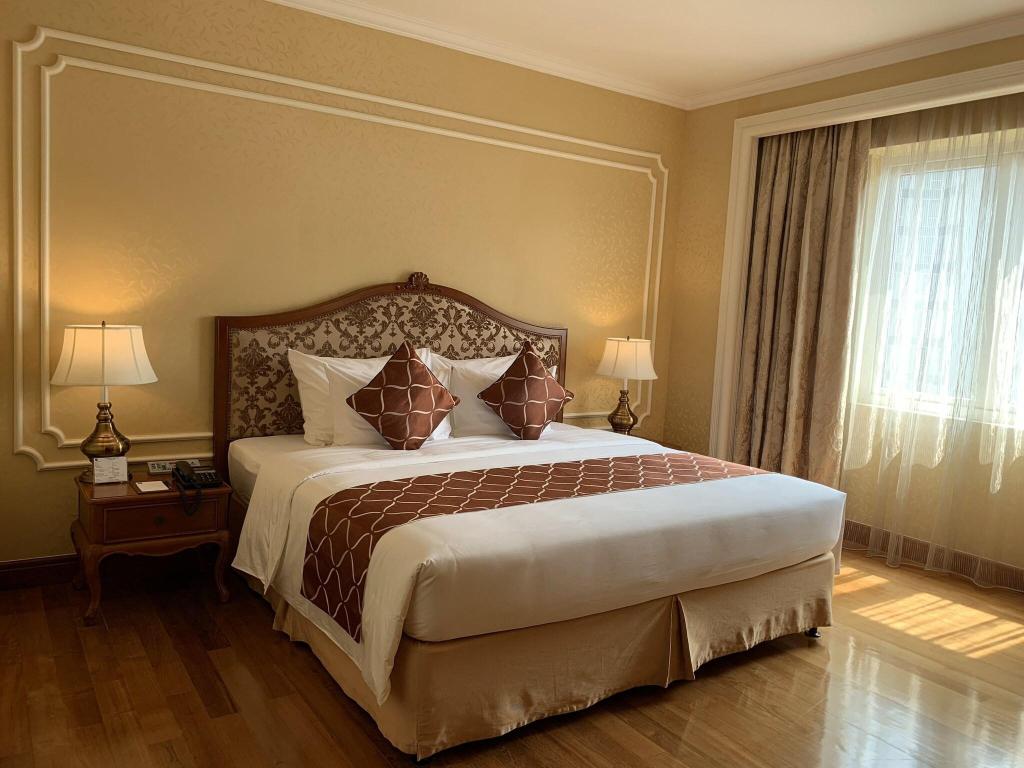 hotel-thumb