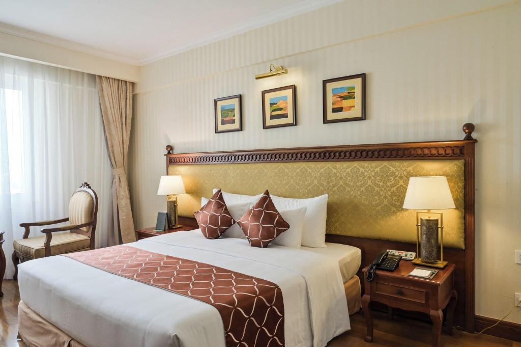 hotel-thumb